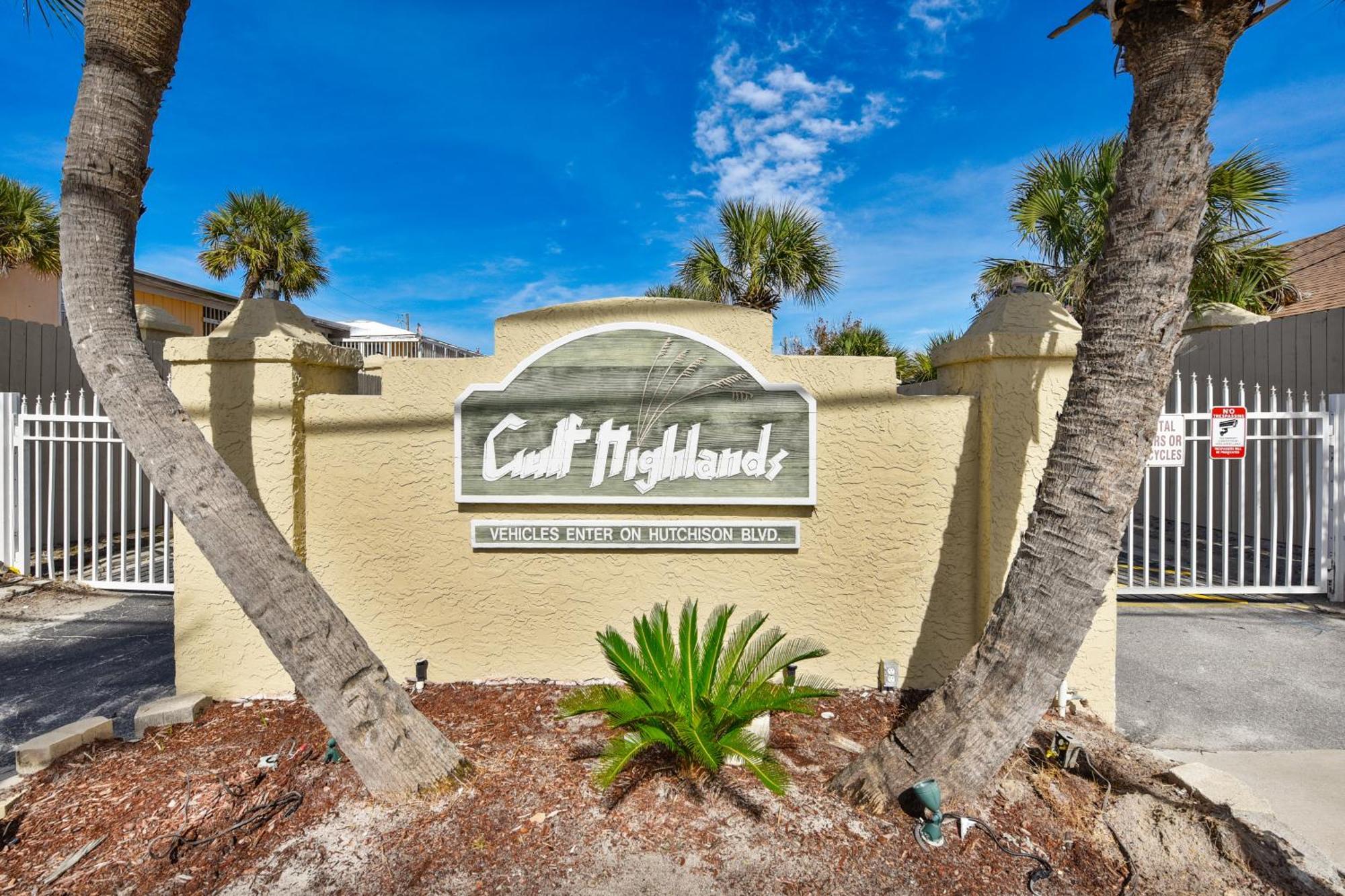 Gulf Highlands 146 By Book That Holiday home *